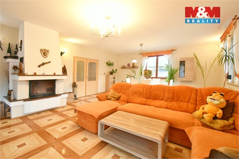 Prodej rodinného domu, 200 m² - 2