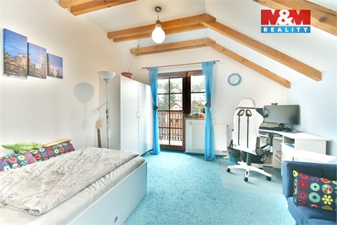 Prodej rodinného domu, 200 m² - 10