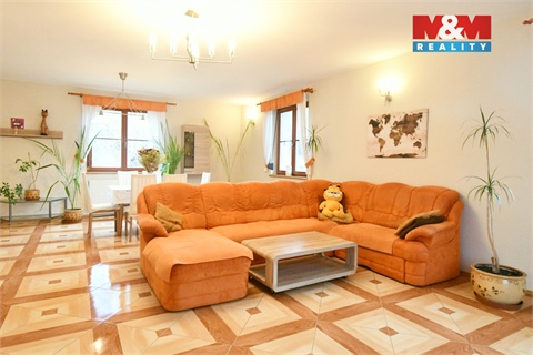 Prodej rodinného domu, 200 m² 4