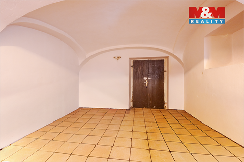 Prodej rodinného domu, 258 m² - 2