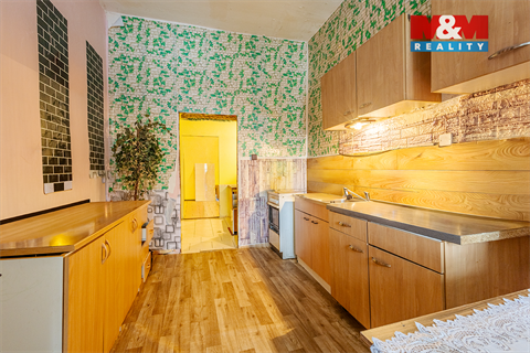 Prodej rodinného domu, 258 m² - 6