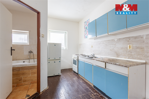 Prodej rodinného domu, 258 m² - 8