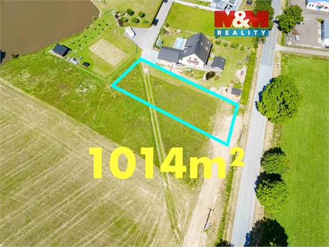 Prodej stavebního pozemku, 1 014 m² 0