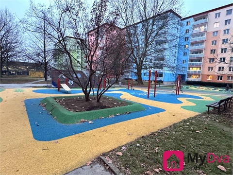 Pronájem bytu 3+1, 73 m² - 10