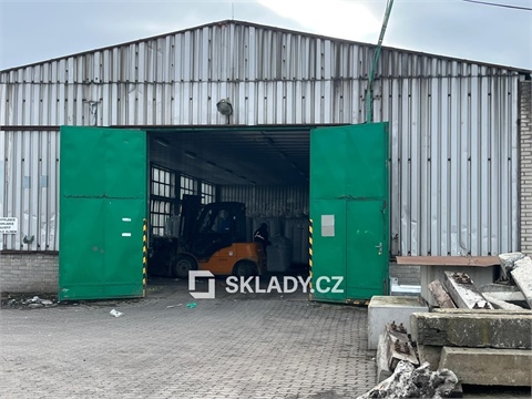 Pronájem skladu / haly, 263 m² 2