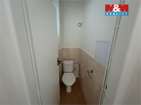 Pronájem bytu 1+1, 40 m² 2