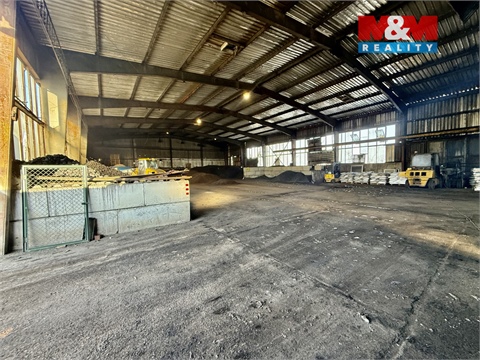 Pronájem skladu / haly, 1 150 m² 2