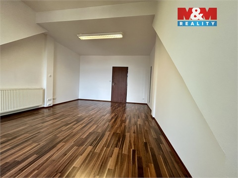 Pronájem obchodních prostor, 24 m² - 2
