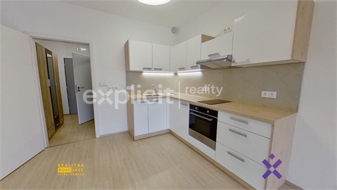 Pronájem bytu 1kk, 33 m² - 0