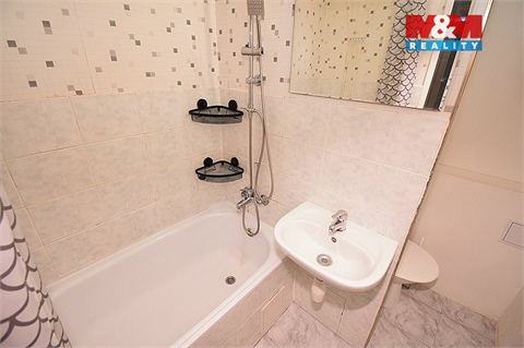 Pronájem bytu 2kk, 35 m² - 2