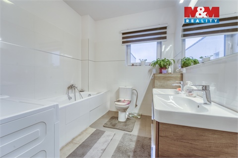 Prodej rodinného domu, 94 m² 16