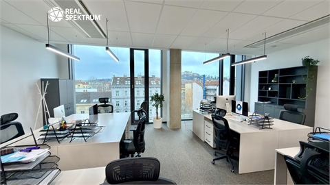 Pronájem kanceláře, 284 m² - 2