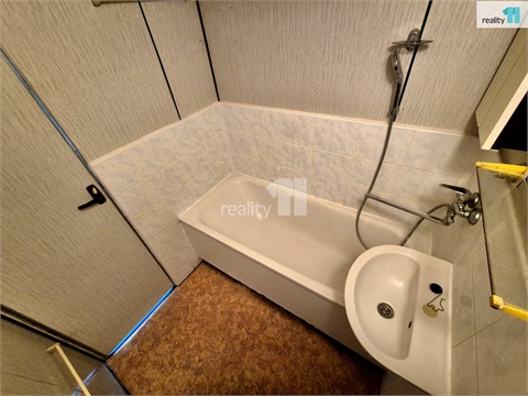 Prodej bytu 3+1, 65 m² 14