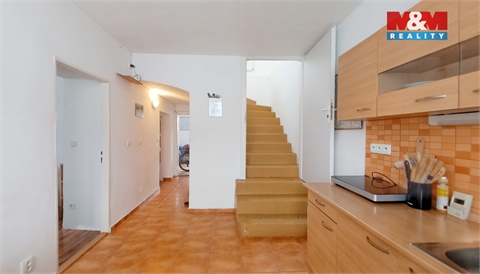 Prodej rodinného domu, 200 m² 10