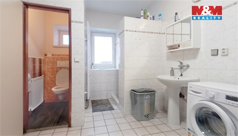 Prodej rodinného domu, 200 m² - 4