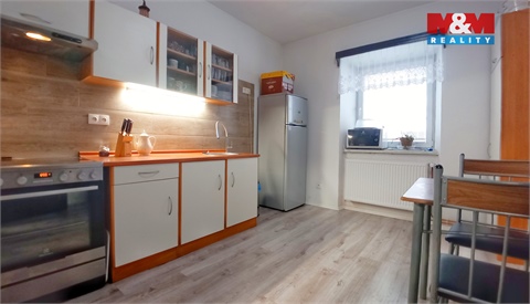 Prodej rodinného domu, 200 m² - 2