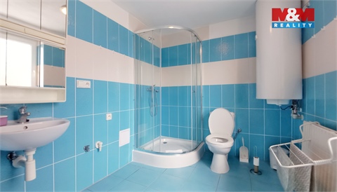 Prodej rodinného domu, 200 m² - 8