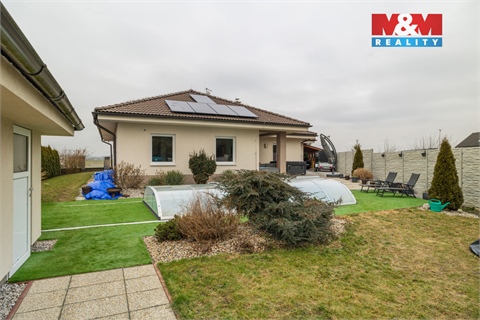 Prodej rodinného domu, 140 m² - 10