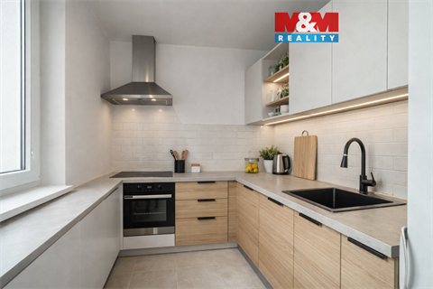 Prodej bytu 3+1, 65 m² 0