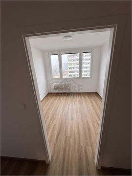 Pronájem bytu 3kk, 68 m² - 10