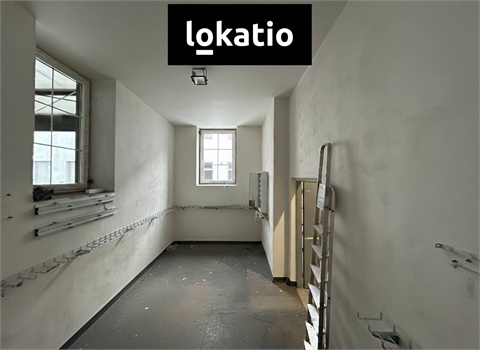 Pronájem skladu / haly, 82 m² - 0
