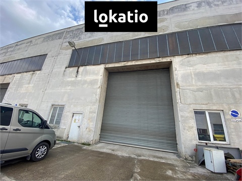 Pronájem skladu / haly, 661 m² - 0