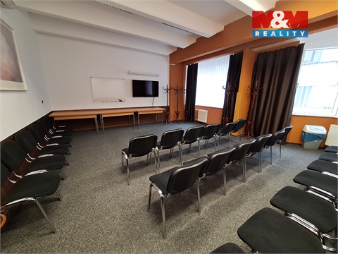 Pronájem kanceláře, 40 m² - 0