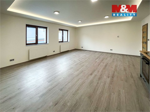 Pronájem bytu 2kk, 66 m² 2