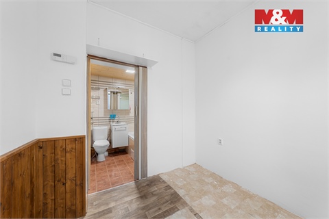 Prodej bytu 2+1, 45 m² 4