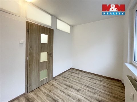 Pronájem bytu 2+1, 40 m² 8