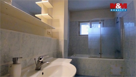 Pronájem bytu 3+1, 90 m² 12