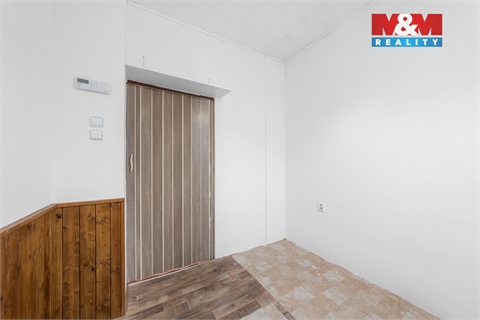 Prodej bytu 3+1, 45 m² - 4