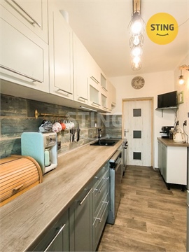 Prodej rodinného domu, 264 m² - 4