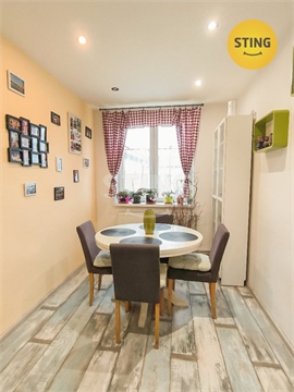 Prodej rodinného domu, 264 m² - 2