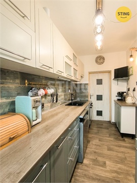 Prodej rodinného domu, 264 m² - 6