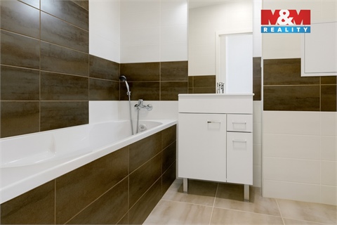 Pronájem bytu 3kk, 84 m² 2