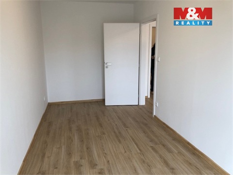 Pronájem bytu 3kk, 84 m² - 8