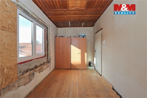 Prodej rodinného domu, 180 m² 12