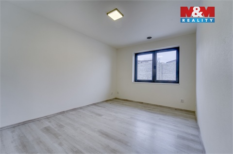 Prodej rodinného domu, 110 m² 28