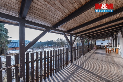 Prodej rodinného domu, 480 m² - 24