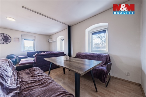 Prodej rodinného domu, 480 m² 14