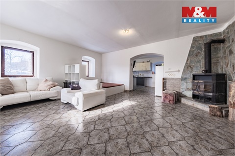 Prodej rodinného domu, 480 m² - 6