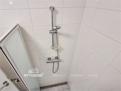 Pronájem bytu 2kk, 42 m² - 12