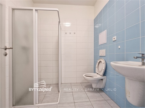 Pronájem bytu 2kk, 42 m² 12