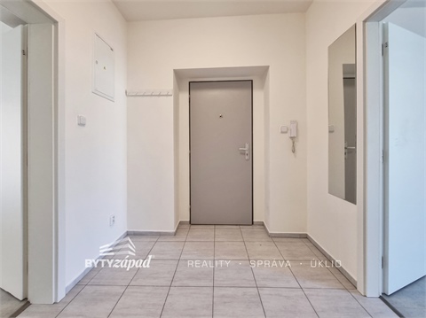 Pronájem bytu 2kk, 42 m² 10