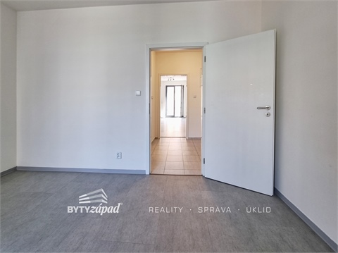 Pronájem bytu 2kk, 42 m² 8