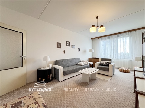 Pronájem bytu 1+1, 47 m² 0