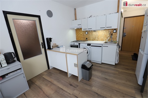 Pronájem bytu 1+1, 36 m² - 0