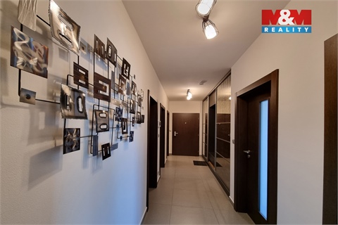 Pronájem bytu 3kk, 127 m² 18