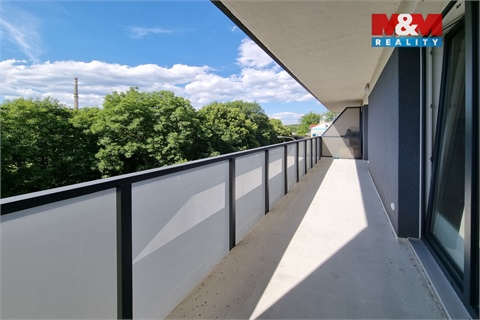 Pronájem bytu 3kk, 127 m² - 14